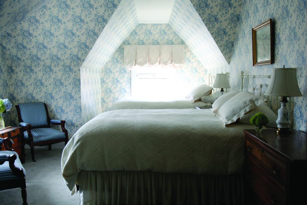 The Bertram Inn Brookline Ruang foto